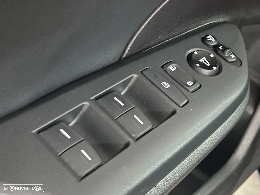 Honda Civic 1.0 i-VTEC Executive CVT - 19