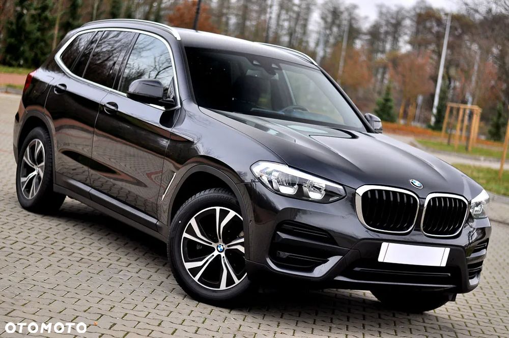 BMW X3 sDrive18d Business Edition - 7