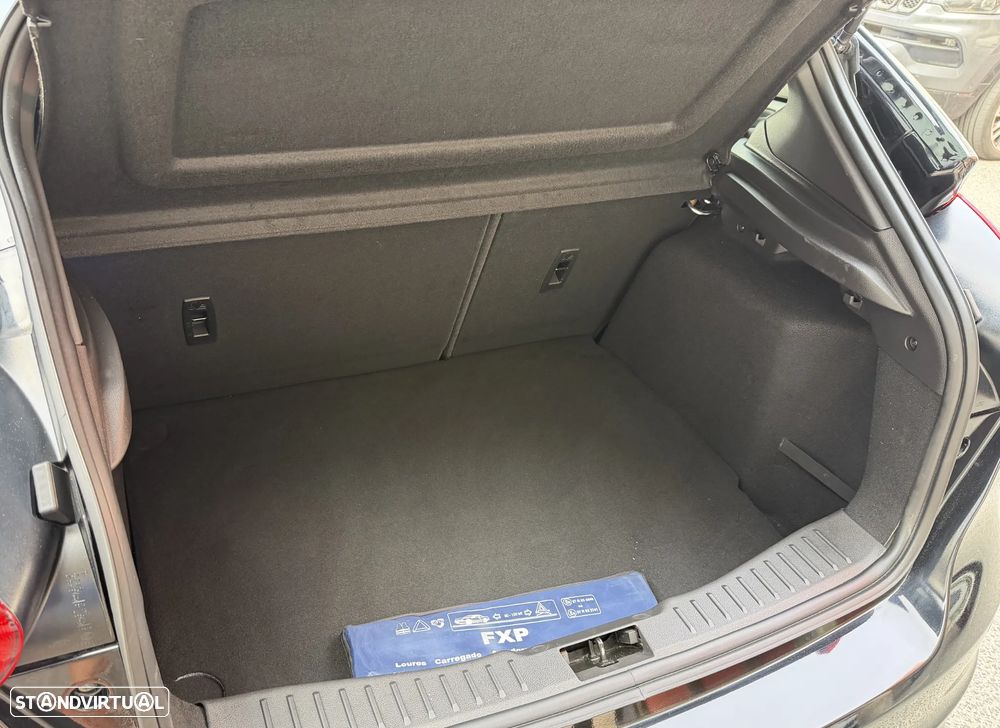 Ford Focus 1.5 TDCi ECOBlue ST-Line - 23