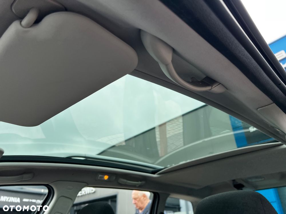 Peugeot 307 HDi 135 Premium - 15