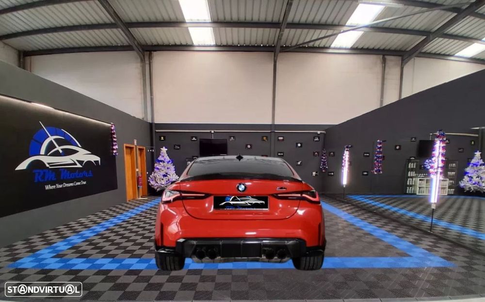 BMW M4 Competition - 4