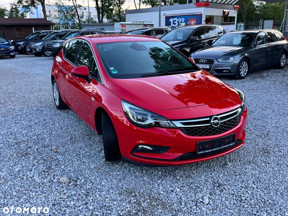 Opel Astra 1.4 Turbo Innovation - 23