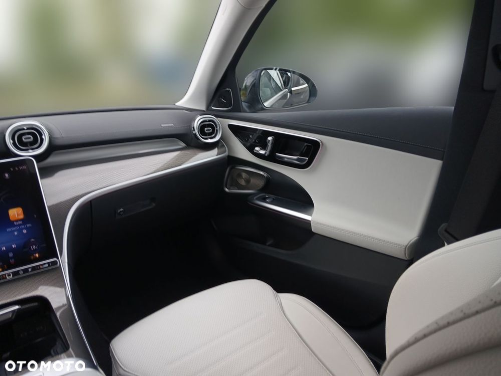 Mercedes-Benz Klasa C 300 d mHEV 4-Matic AMG - 18