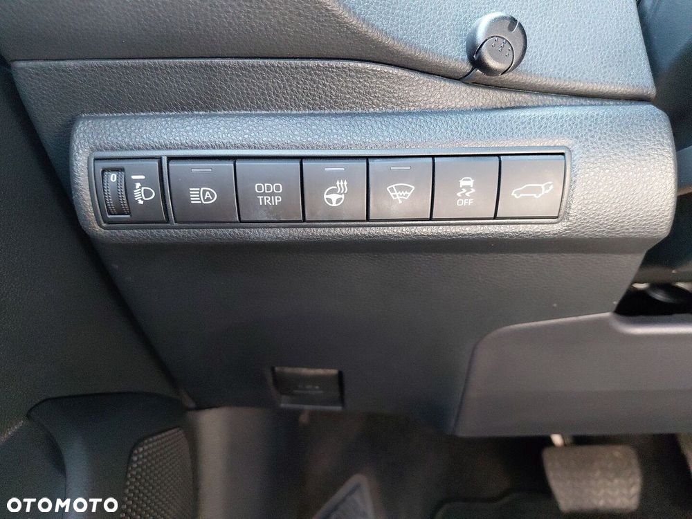 Toyota Corolla 1.8 Hybrid GR Sport Dynamic - 21