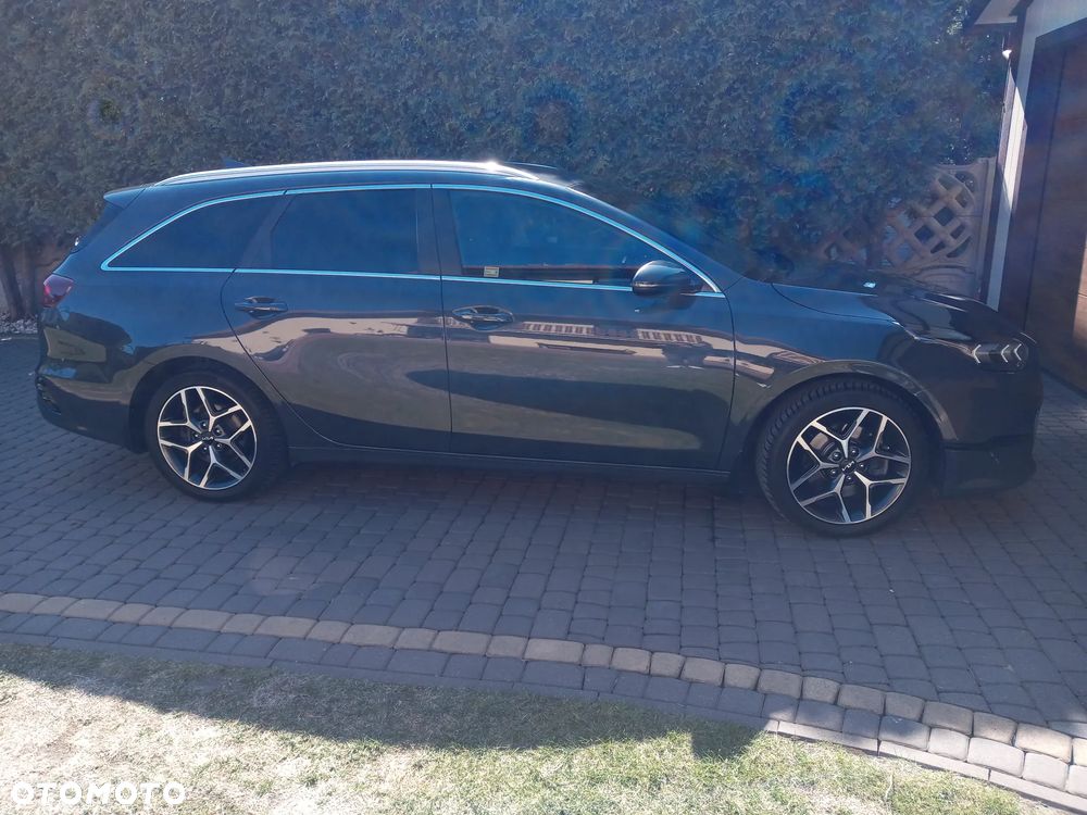 Kia Ceed 1.5 T-GDI L Business Line Plus - 8