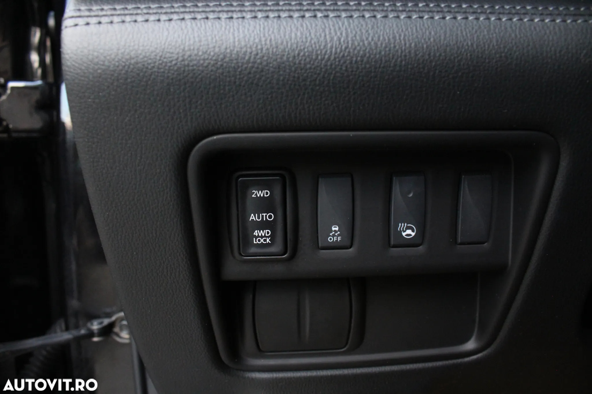 Renault Koleos ENERGY dCi 175 X-tronic 4WD LIMITED - 16