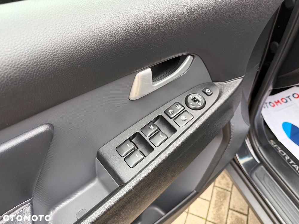 Kia Sportage 2.0 CRDI 184 AWD Spirit - 21