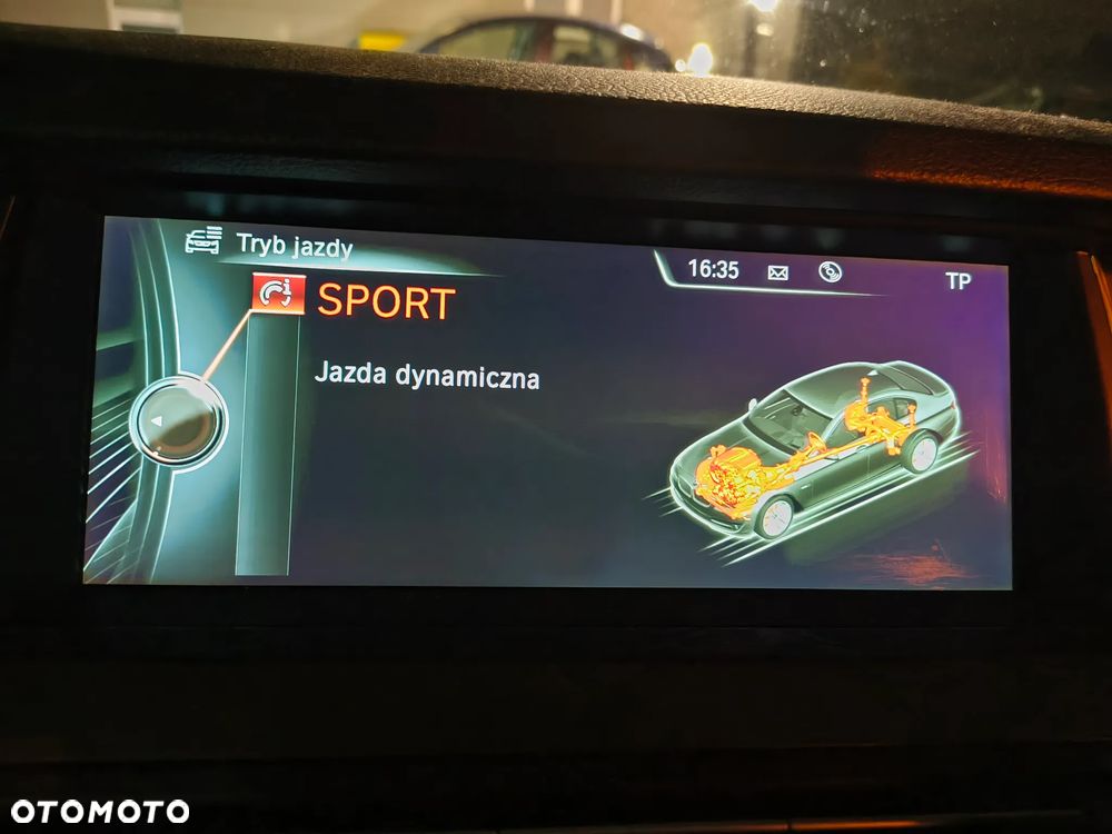 BMW Seria 5 528i Modern Line - 10