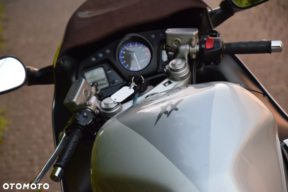 Honda CBR - 5