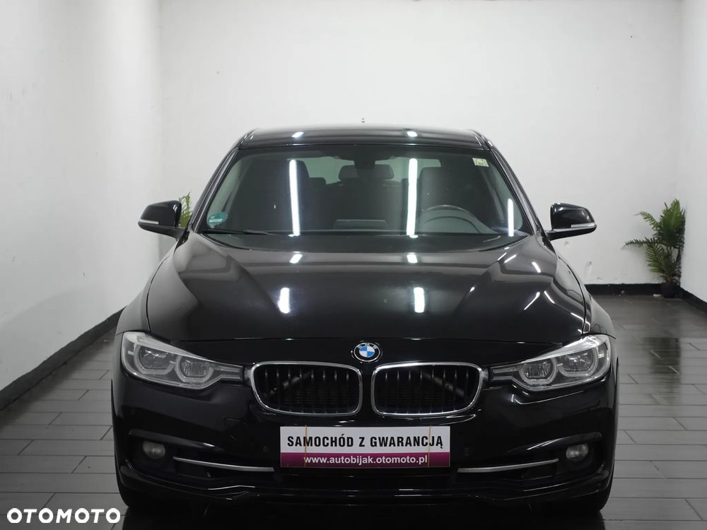 BMW Seria 3 325d Blue Performance Sport Line - 12