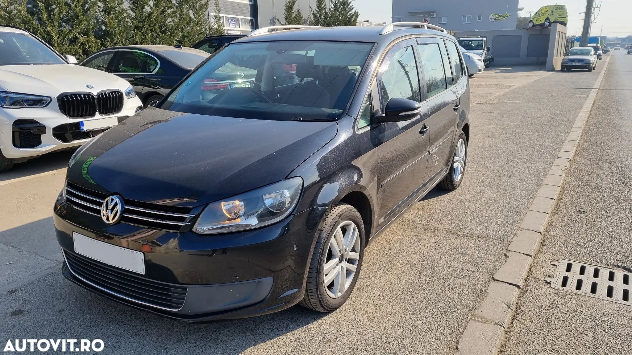 Dezmembrari piese auto VW Touran 1.6 CAY 7 locuri - 1