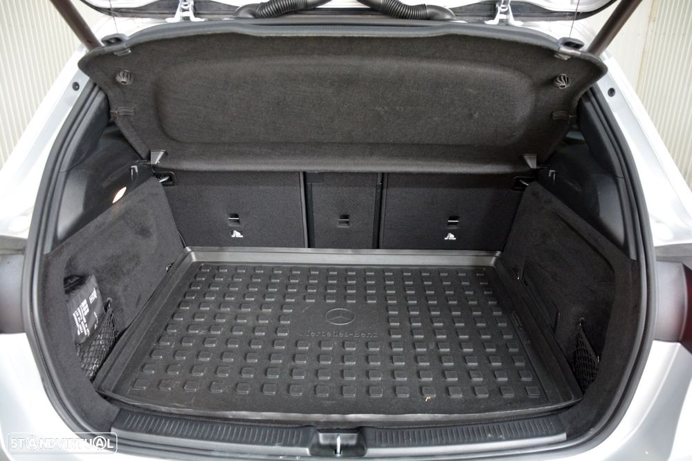 Mercedes-Benz B 180 d AMG Line Aut. - 12