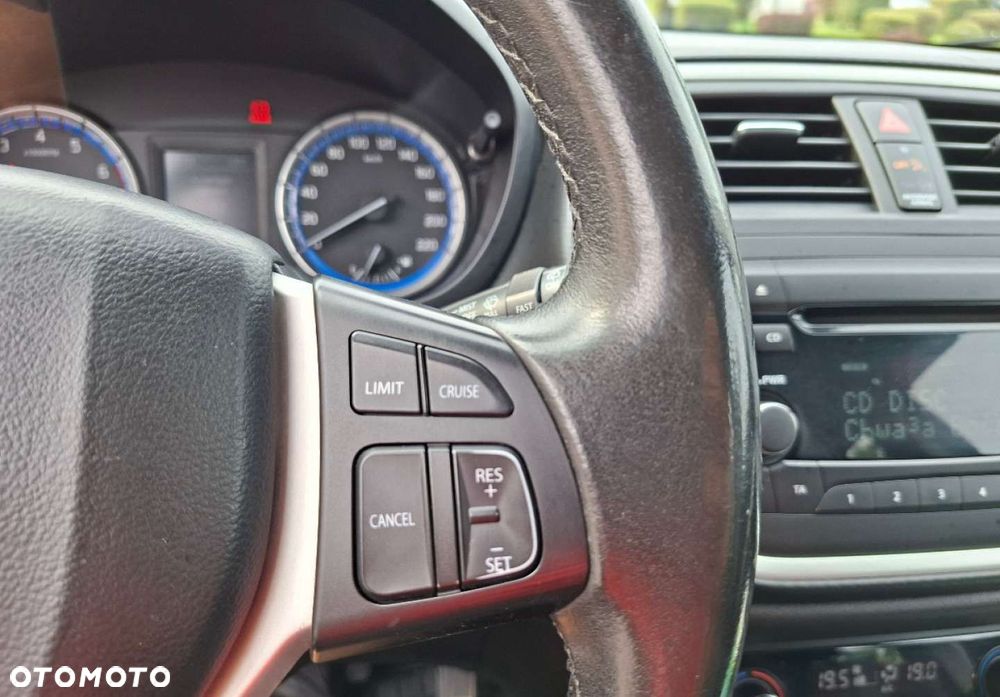 Suzuki S-Cross - 31