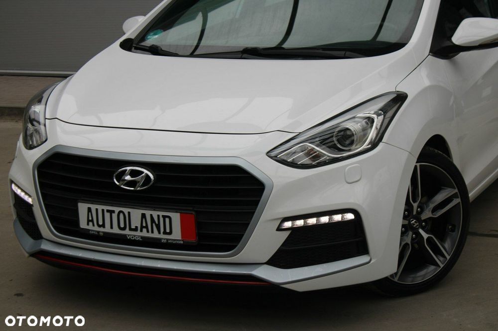 Hyundai i30 1.6 GDI Turbo Sport - 17