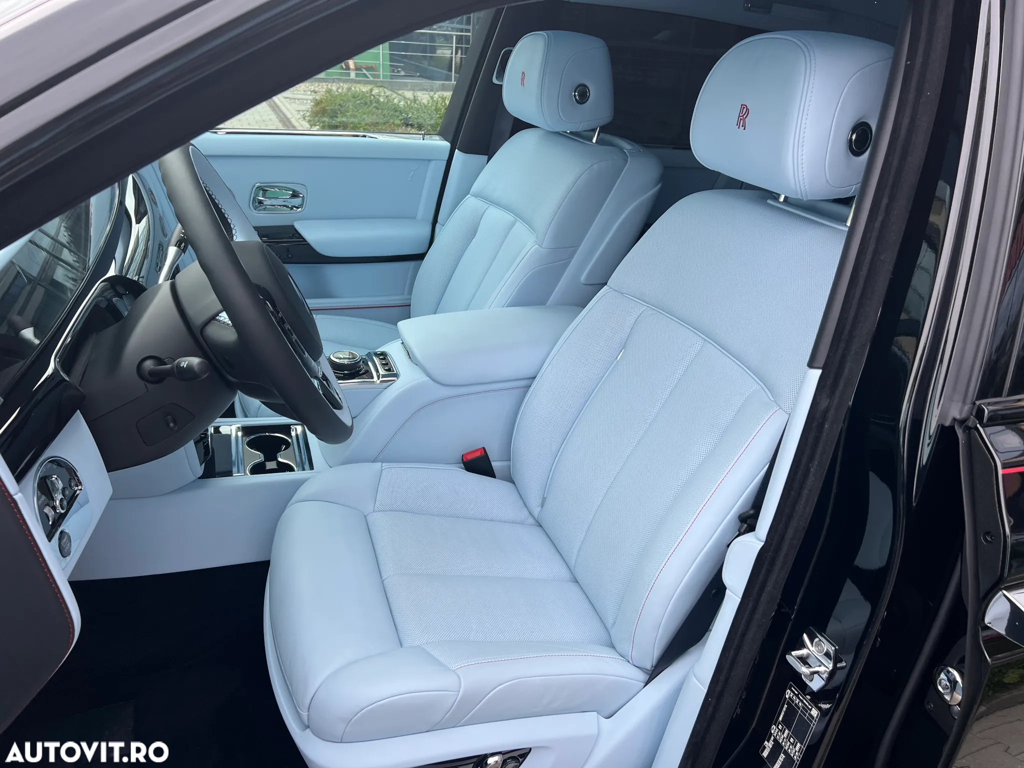 Rolls-Royce Phantom - 10
