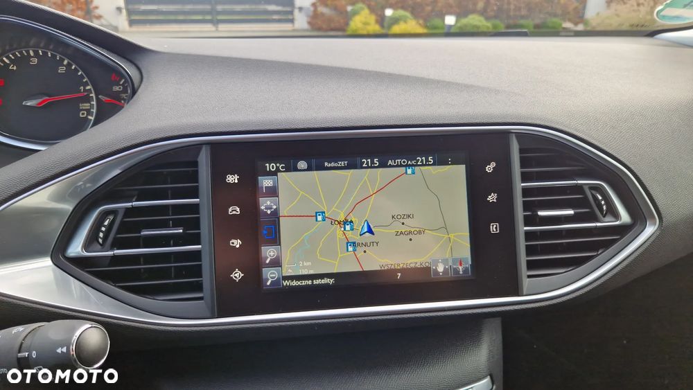 Peugeot 308 ver-1-6-bluehdi-allure-s-s-eat6 - 14