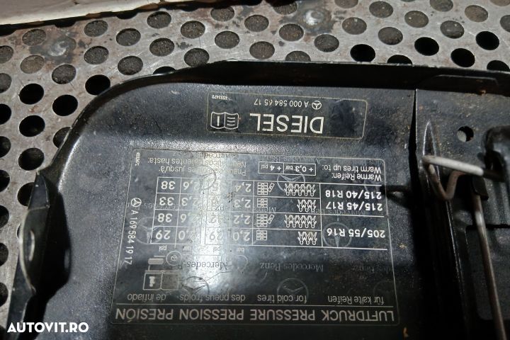 Usita rezervor A0005846517 A1695841917 A0005846517 A1695841917 Merced - 3