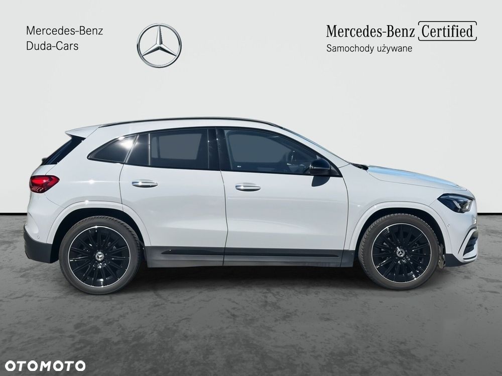 Mercedes-Benz GLA - 4