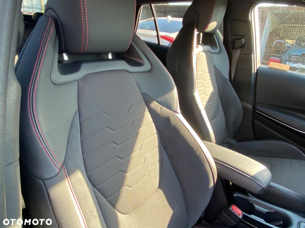 Toyota Corolla 1.8 Hybrid Executive - 25