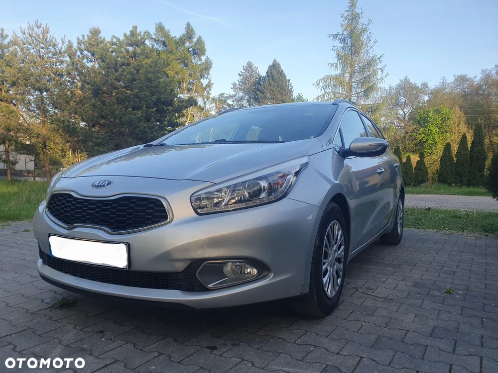 Kia Ceed 1.6 GDI Business Line - 13
