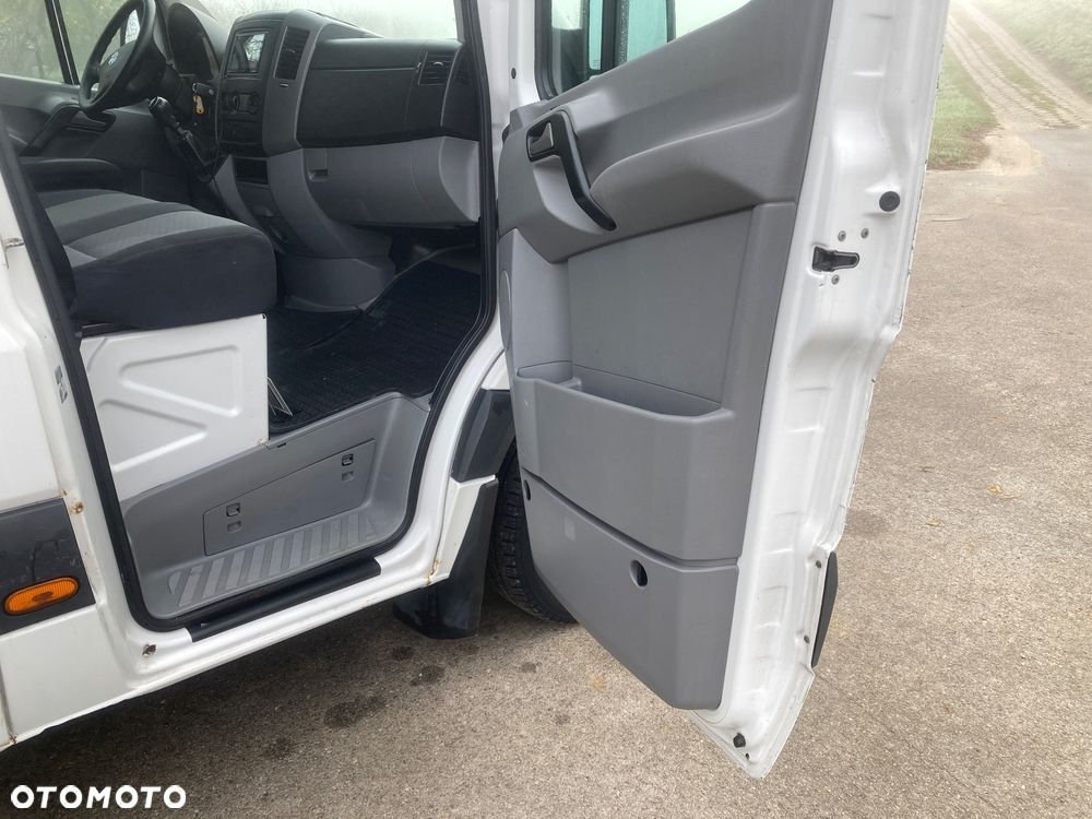 Volkswagen Crafter - 26