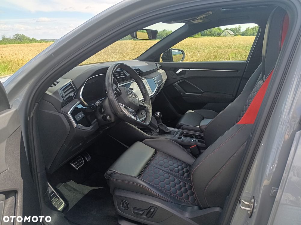 Audi RS Q3 2.5 TFSI quattro S tronic - 4
