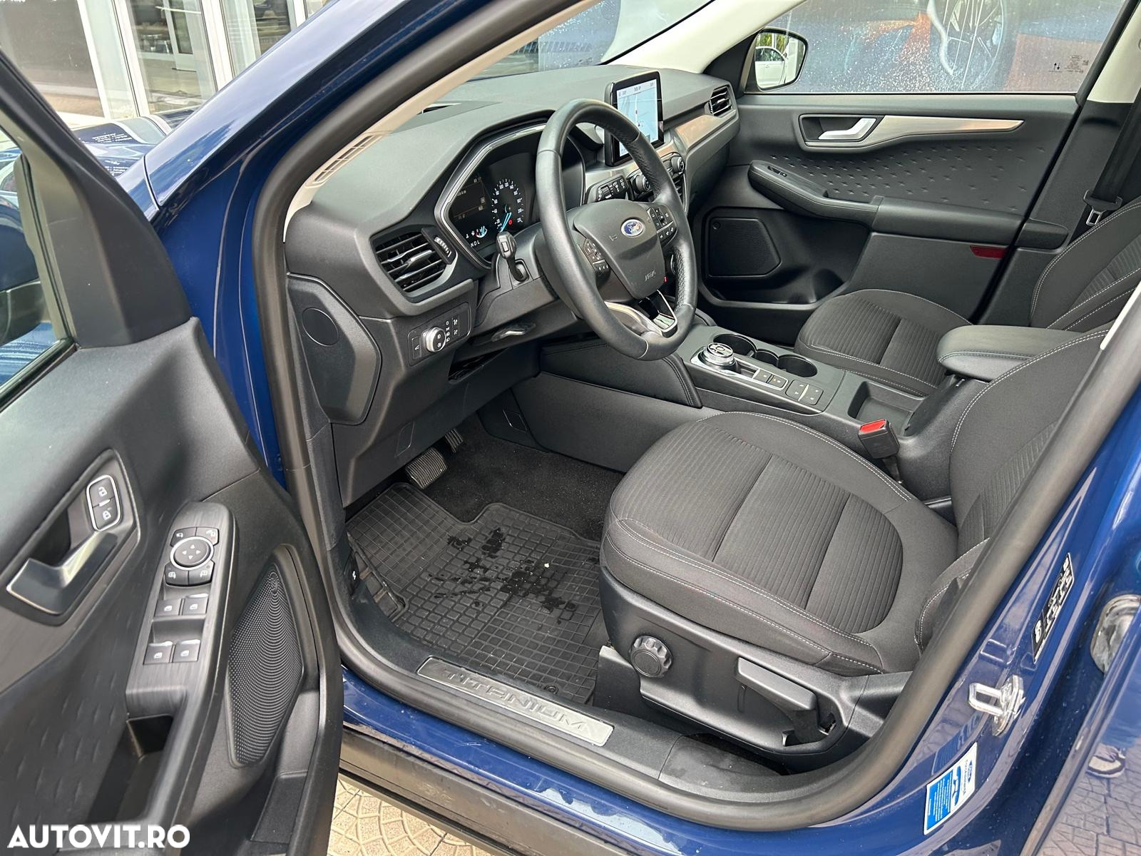 Ford Kuga 2.0 EcoBlue A8 AWD Titanium - 13