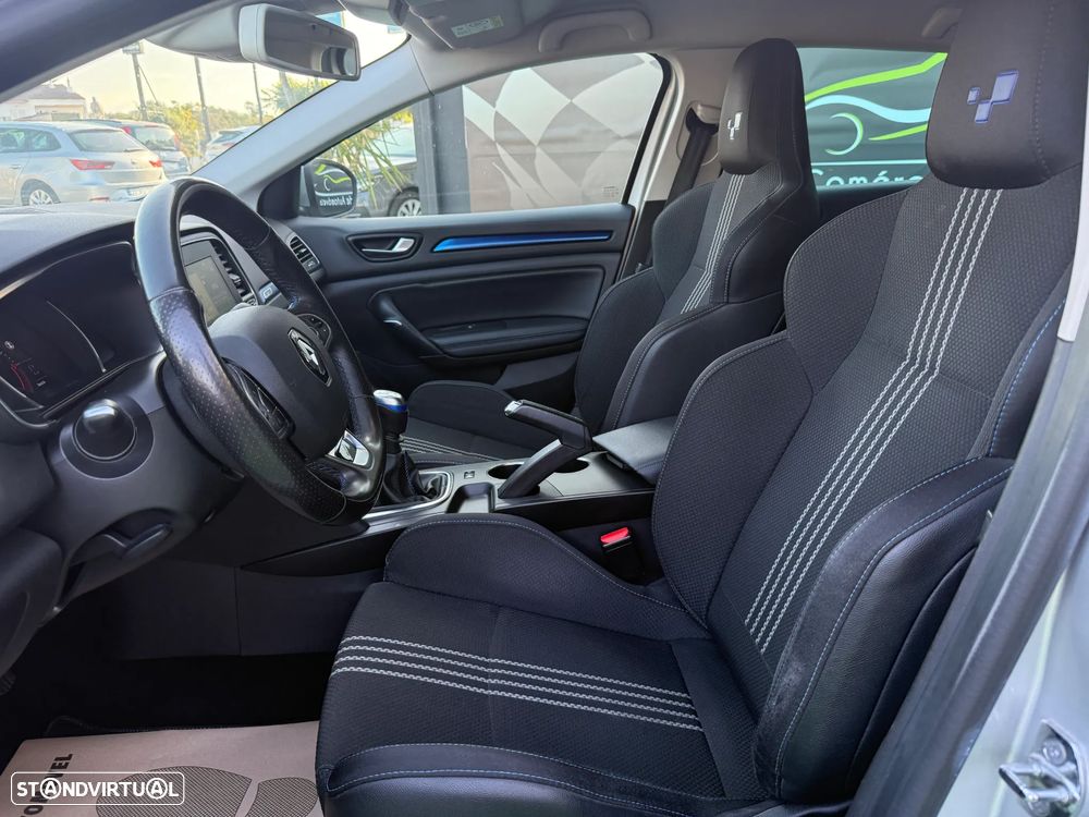 Renault Mégane Sport Tourer 1.5 Blue dCi GT Line - 21