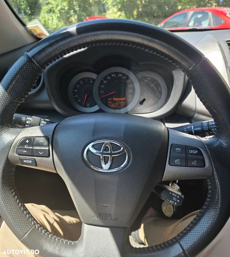Toyota RAV4 2.0 4x2 - 2