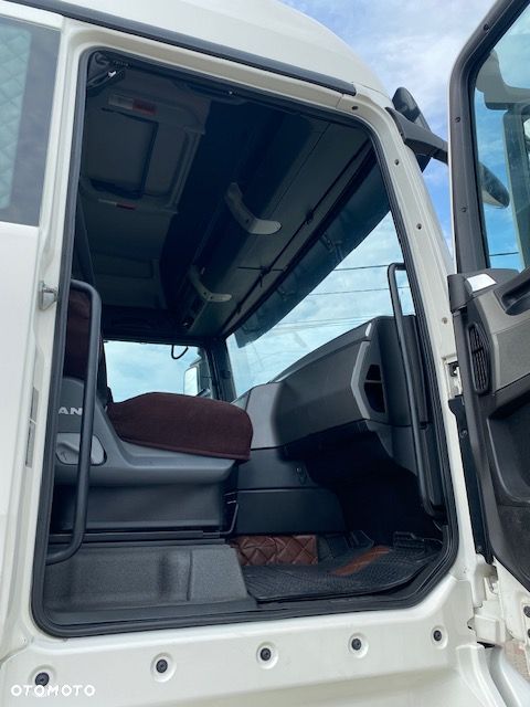 MAN TGX 18.480 Standard XL ,Euro6, NISKI PRZEBIEG !MANUAL + RETARDER, HYDRAULIKA DO WYWROTU (DWUBIEGOWA)  , Spojlery Międzyosiowe, 2 zbiorniki! - 13