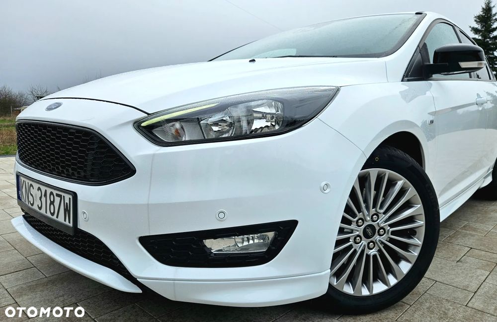 Ford Focus 1.5 EcoBoost STart-Stopp-System ST-LINE - 15