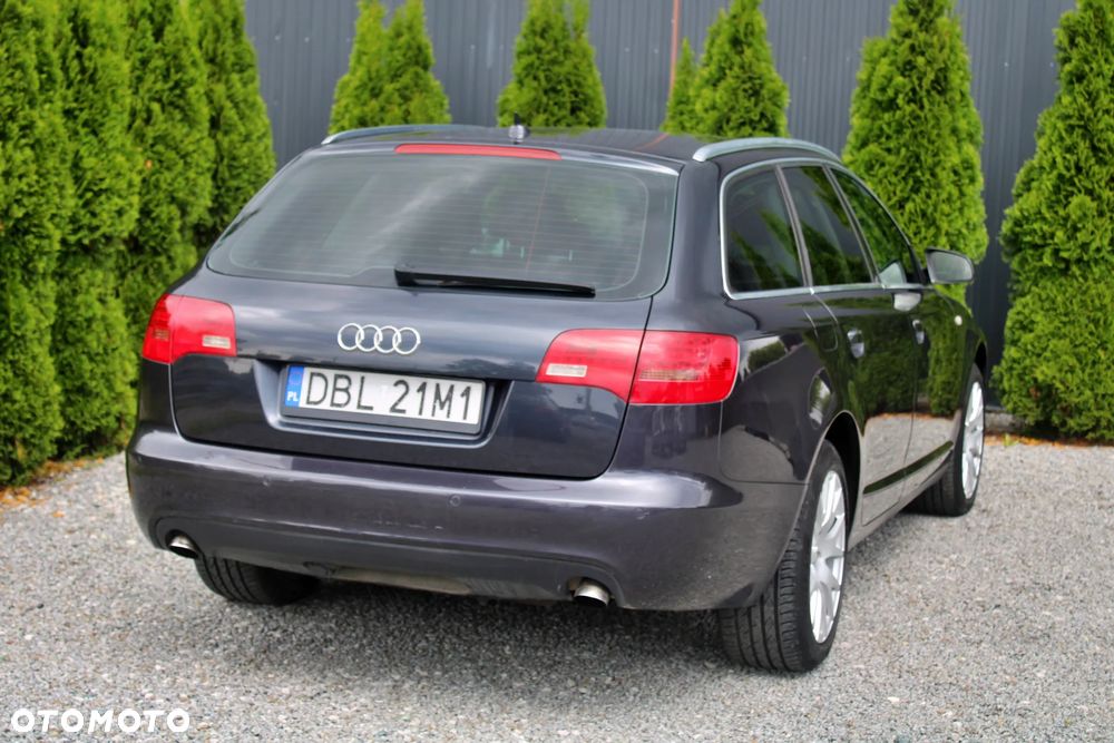 Audi A6 Avant 2.7 TDI DPF multitronic - 17