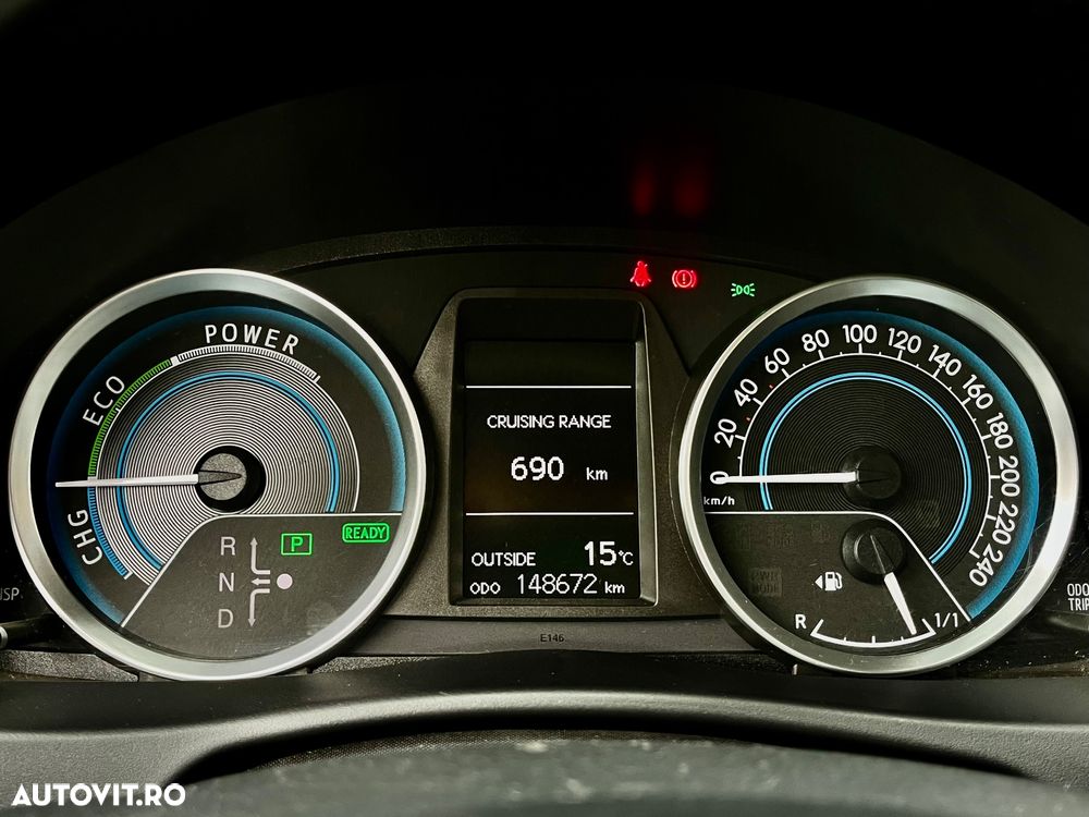 Toyota Auris - 13