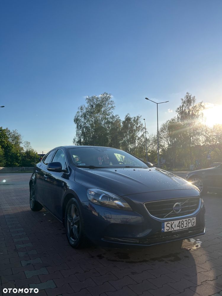 Volvo V40 D2 Drive-E Ocean Race - 1