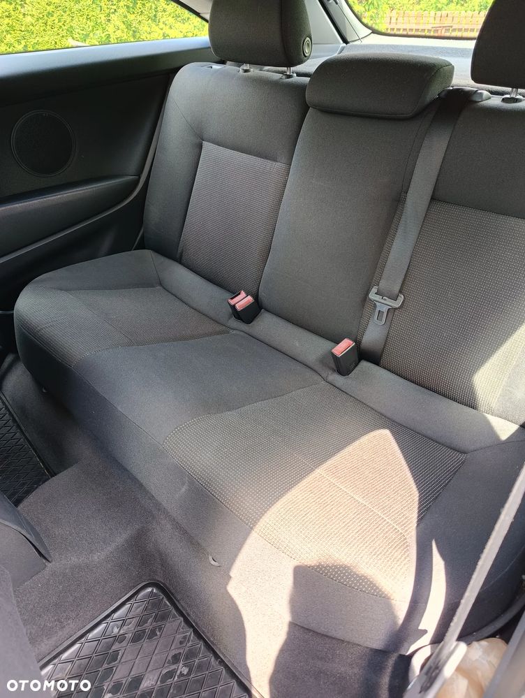 Opel Astra 1.4 111 - 8