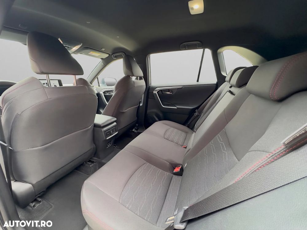 TOYOTA RAV4 2024 — imagine 17