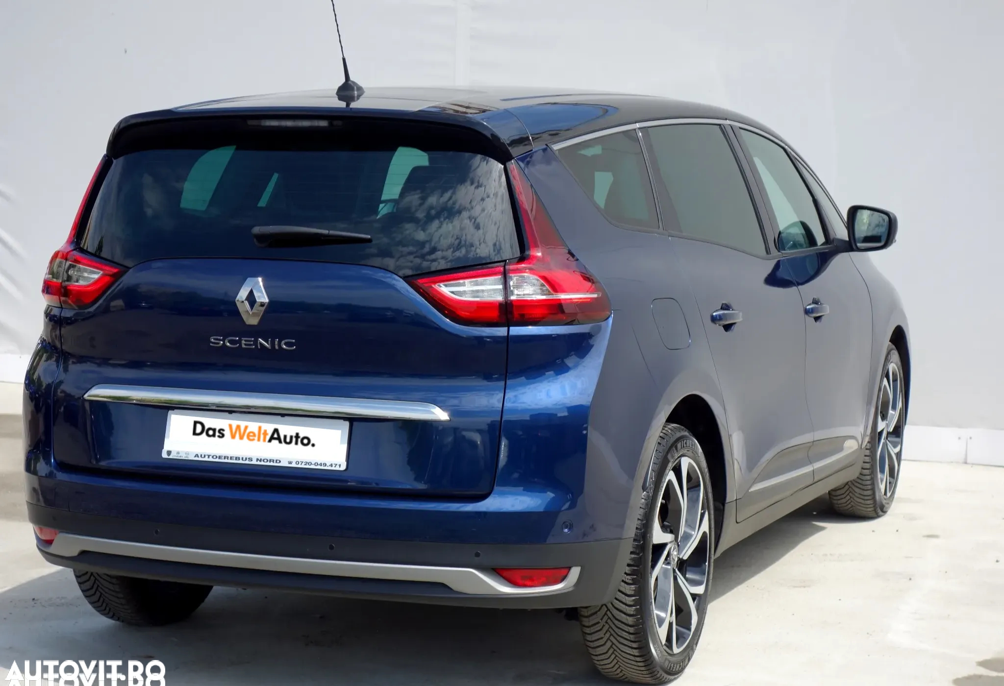 Renault Grand Scenic BLUE dCi 150 EDC BUSINESS EDITION - 29