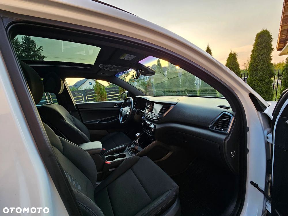 Hyundai Tucson blue 1.7 CRDi 2WD Advantage - 13
