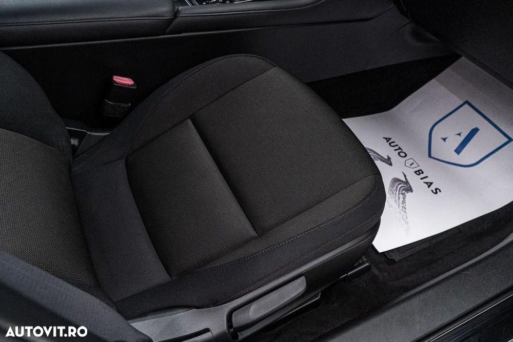 Mazda 3 SKYACTIV-X 2.0 M-Hybrid SELECTION - 40