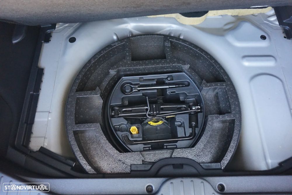 Citroën C3 Picasso 1.6 HDi Exclusive Airdream - 57