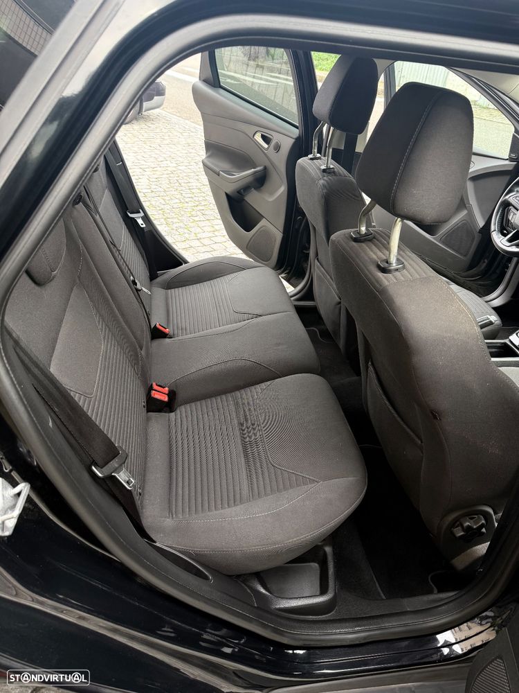 Ford Focus SW 1.5 TDCi Titanium - 20