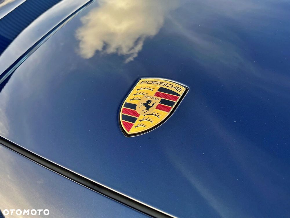 Porsche Cayenne - 36