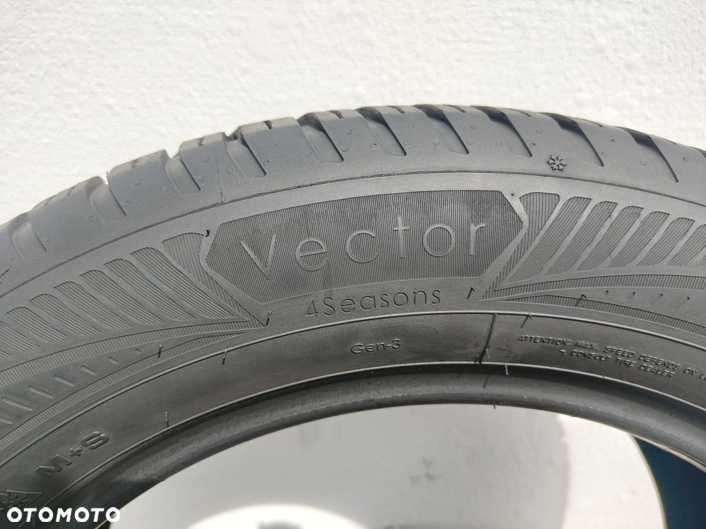 OPONY 235/55/17 235/55R17 103Y GOODYEAR VECTOR 4 SEASONS GEN3 - 6