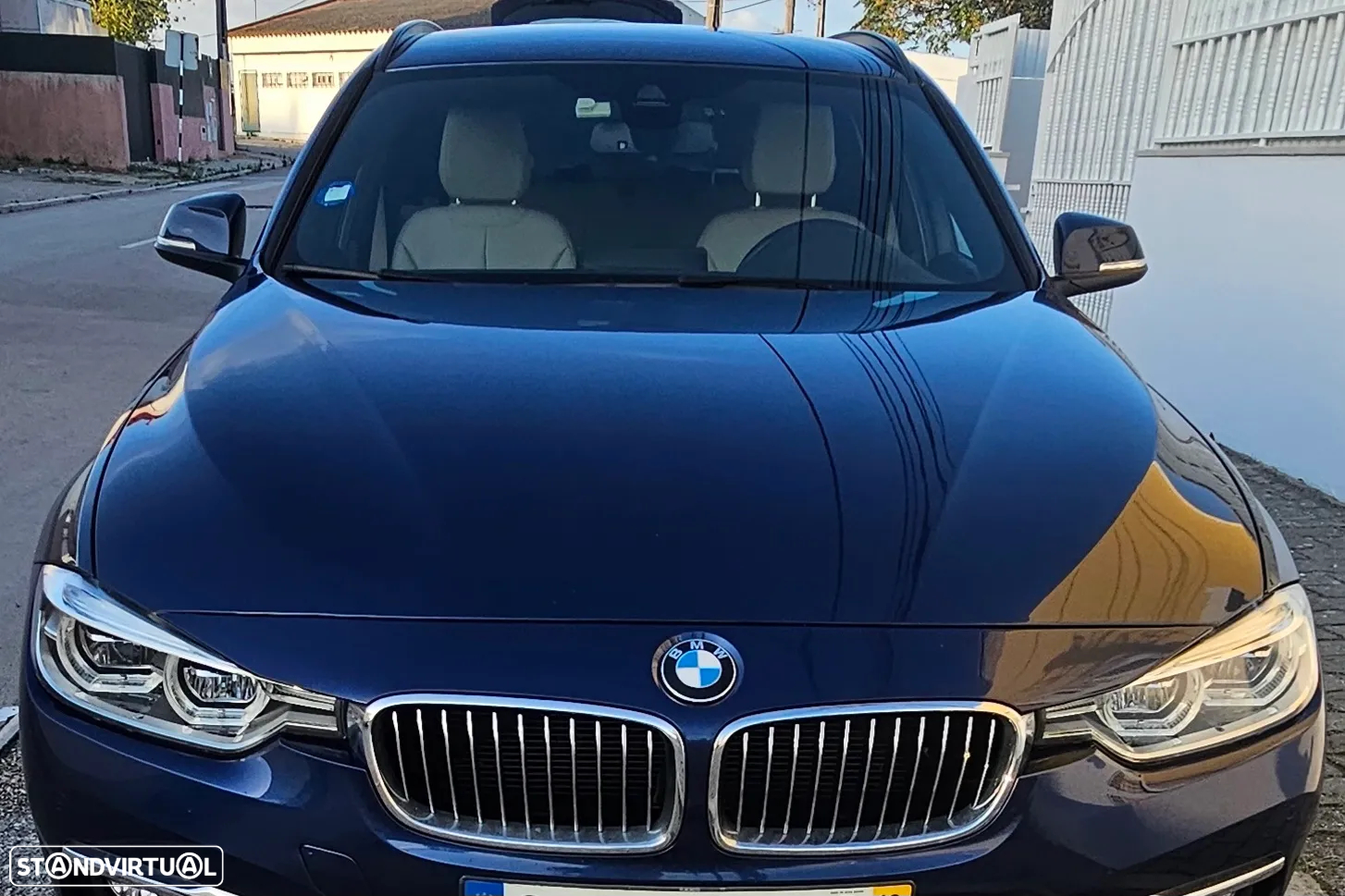 BMW 320 d Touring Line Luxury Auto - 4