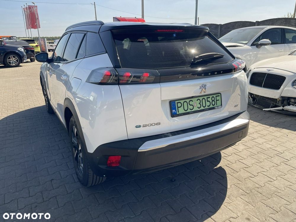 Peugeot 2008 GT Line - 4