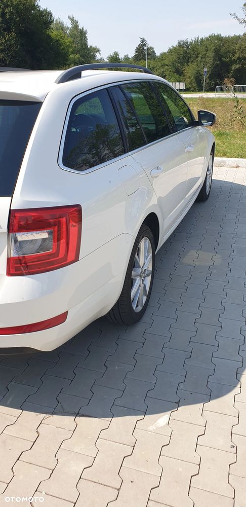 Skoda Octavia 2.0 TDI Ambition EU6 - 23