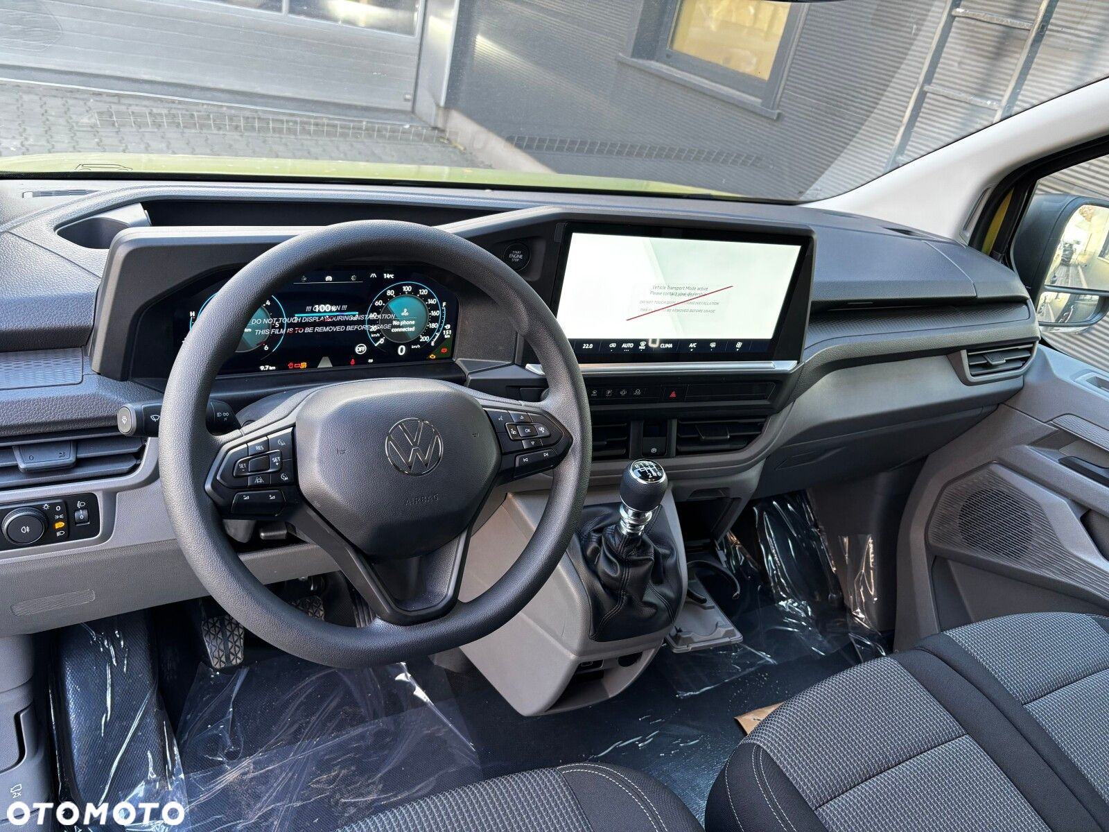Volkswagen Transporter 2.0 TDI 150 KM 6-bm L1 - 22