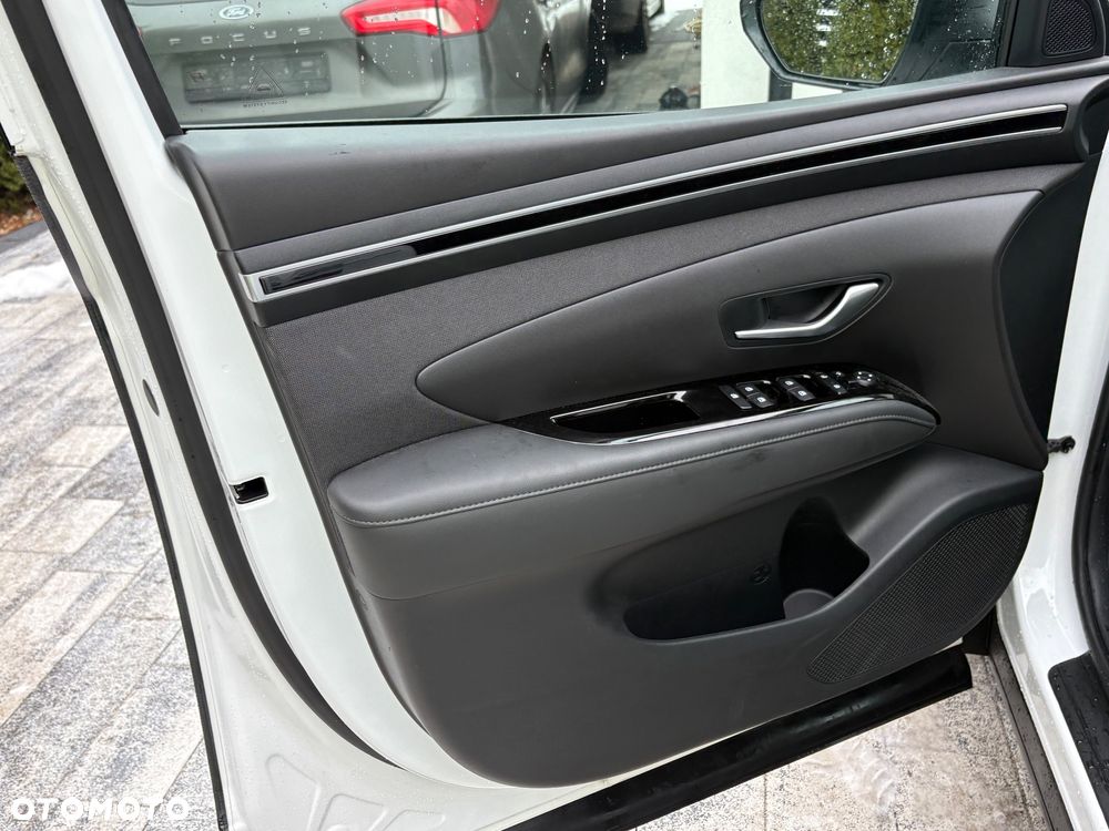 Hyundai Tucson 1.6 T-GDi HEV 2WD Trend - 16