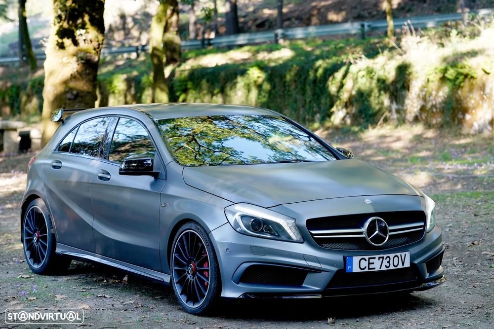 Mercedes-Benz A 45 AMG 4Matic Speedshift 7G-DCT - 2