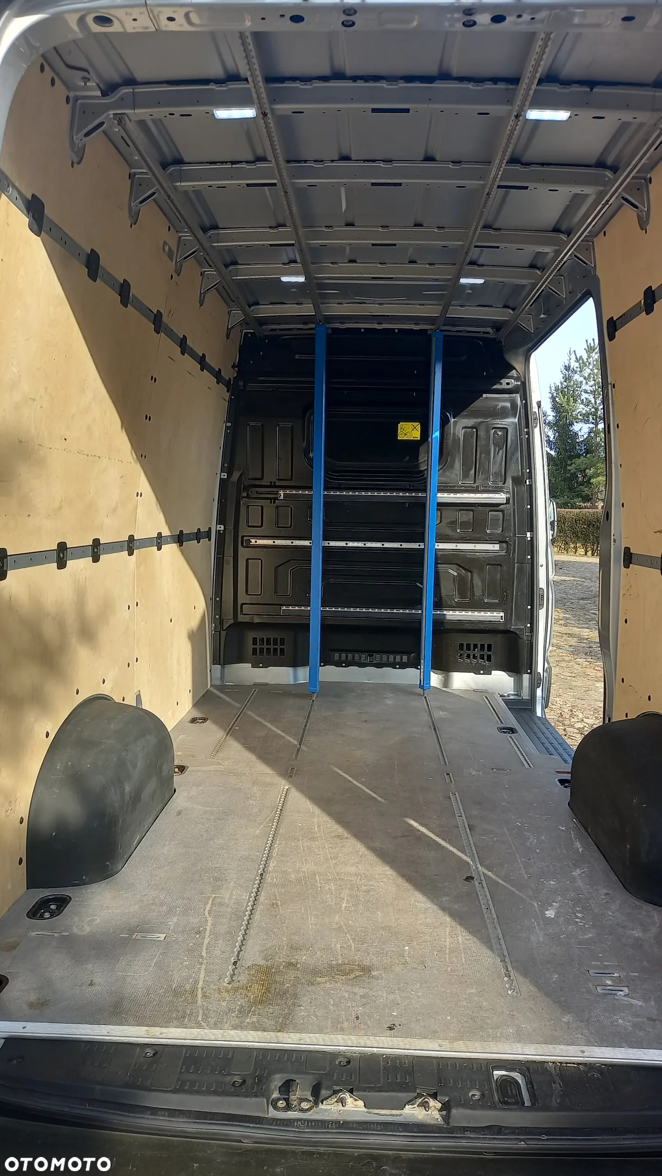 Volkswagen CRAFTER - 33